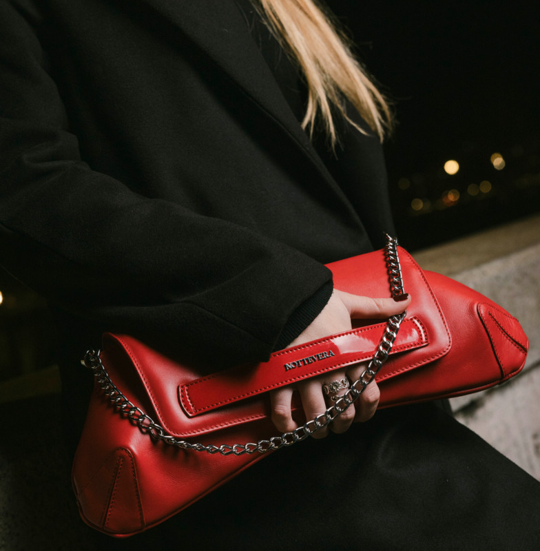 LINDA LEATHER CLUTCH - RED - NOTTEVERA